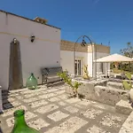 Enea فيلة بوجّاردو
